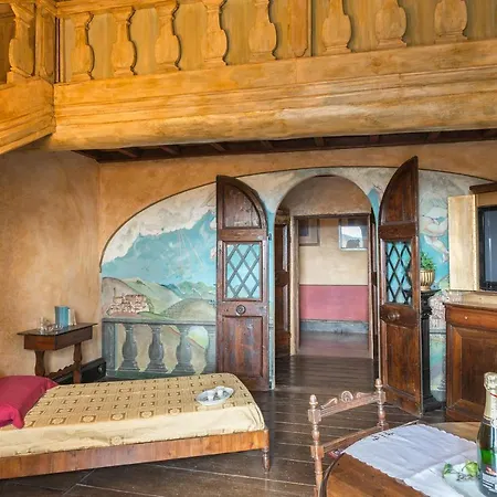 Delle Sophore 12, Emma