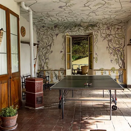 Delle Sophore 12, Emma