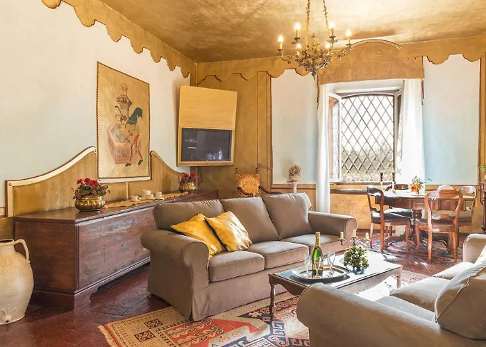 Delle Sophore 12, Emma Villa