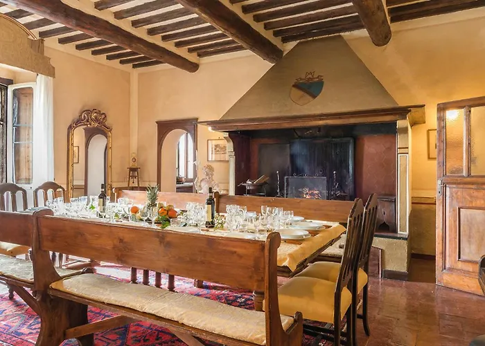 Delle Sophore 12, Emma *