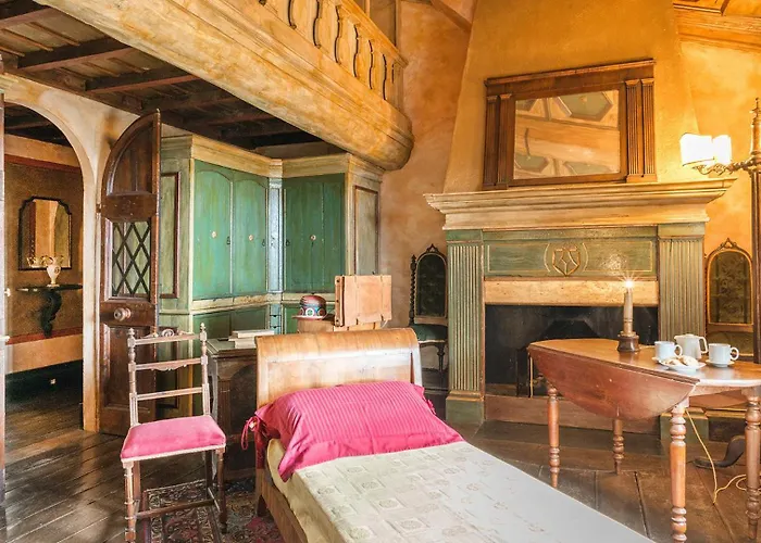 Delle Sophore 12, Emma *